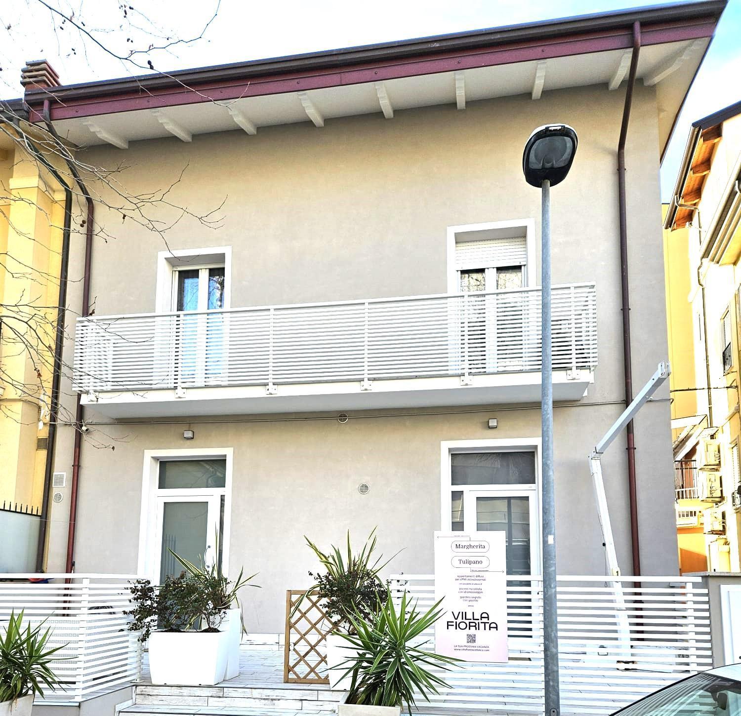 Appartamenti Diffusi Di Villa Fiorita Con Accesso Alle Piscine Della Struttura Principale Cattolica Eksteriør bilde